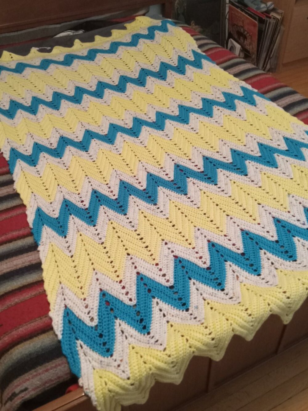 Vintage Handmade crochet throw blanket 1960 1970